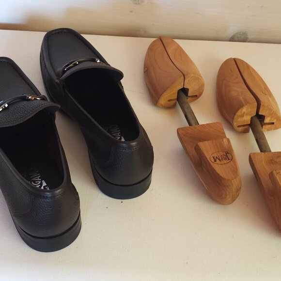New ! Salvatore Ferragamo Men's Leather Shoes with Cedar Shoe trees- 9 - Picture 4 of 10